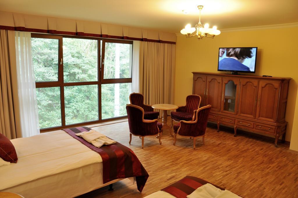 Hotel Mir-Jan Spa Ladek-Zdroj Room photo