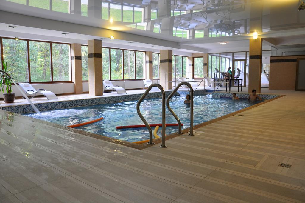 Hotel Mir-Jan Spa Ladek-Zdroj Exterior photo